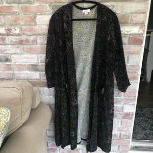 LuLaRoe L Sarah -Black with geometric designs